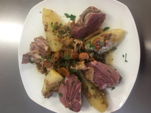 Jarret de porc et chou braisé